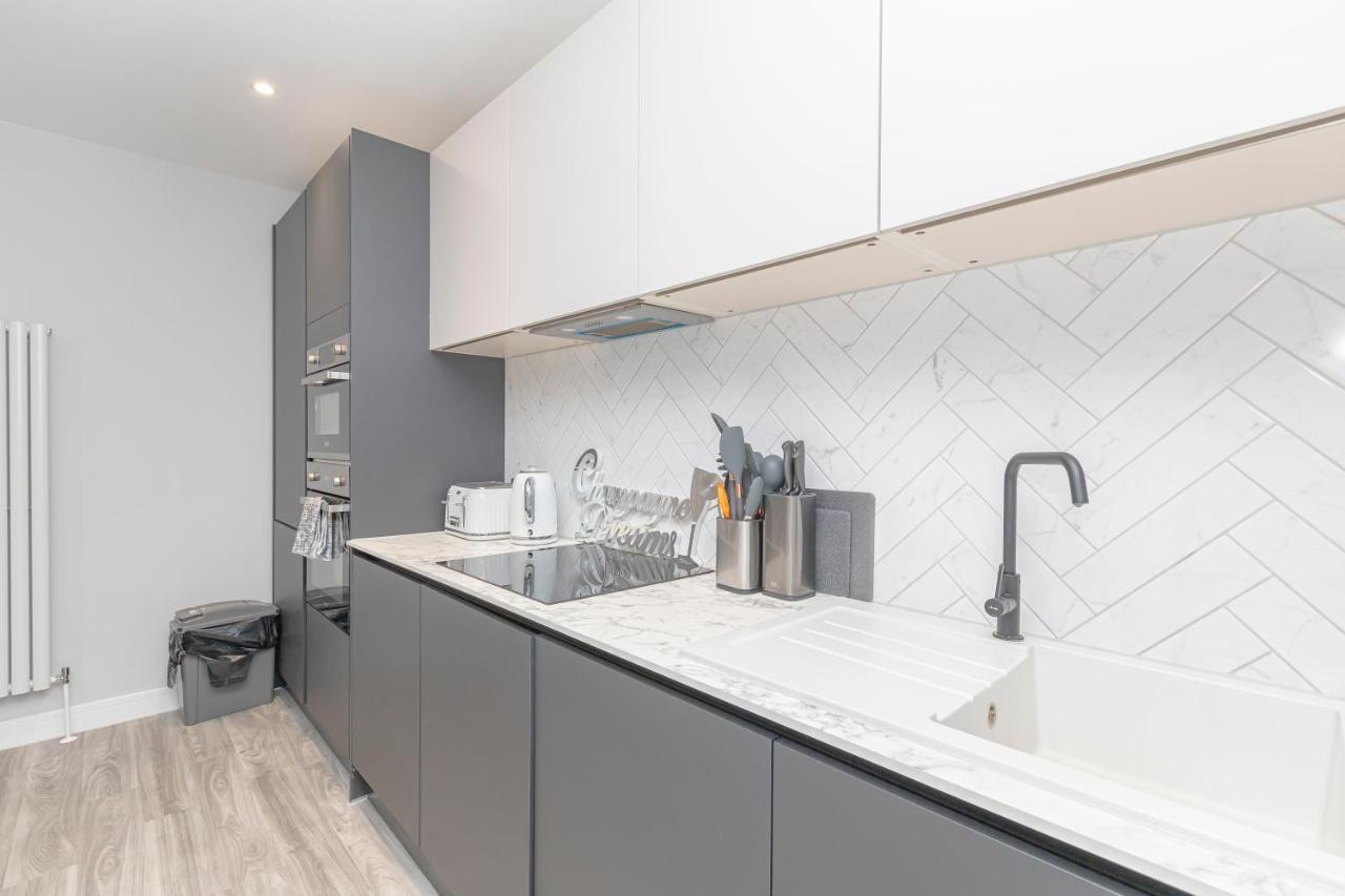 Flash Sales Offer - Any Week Day No Minimum Night Restrictions Brighton City Centre Seafront 1 Bedroom Flat Bn133Duk02 Extérieur photo